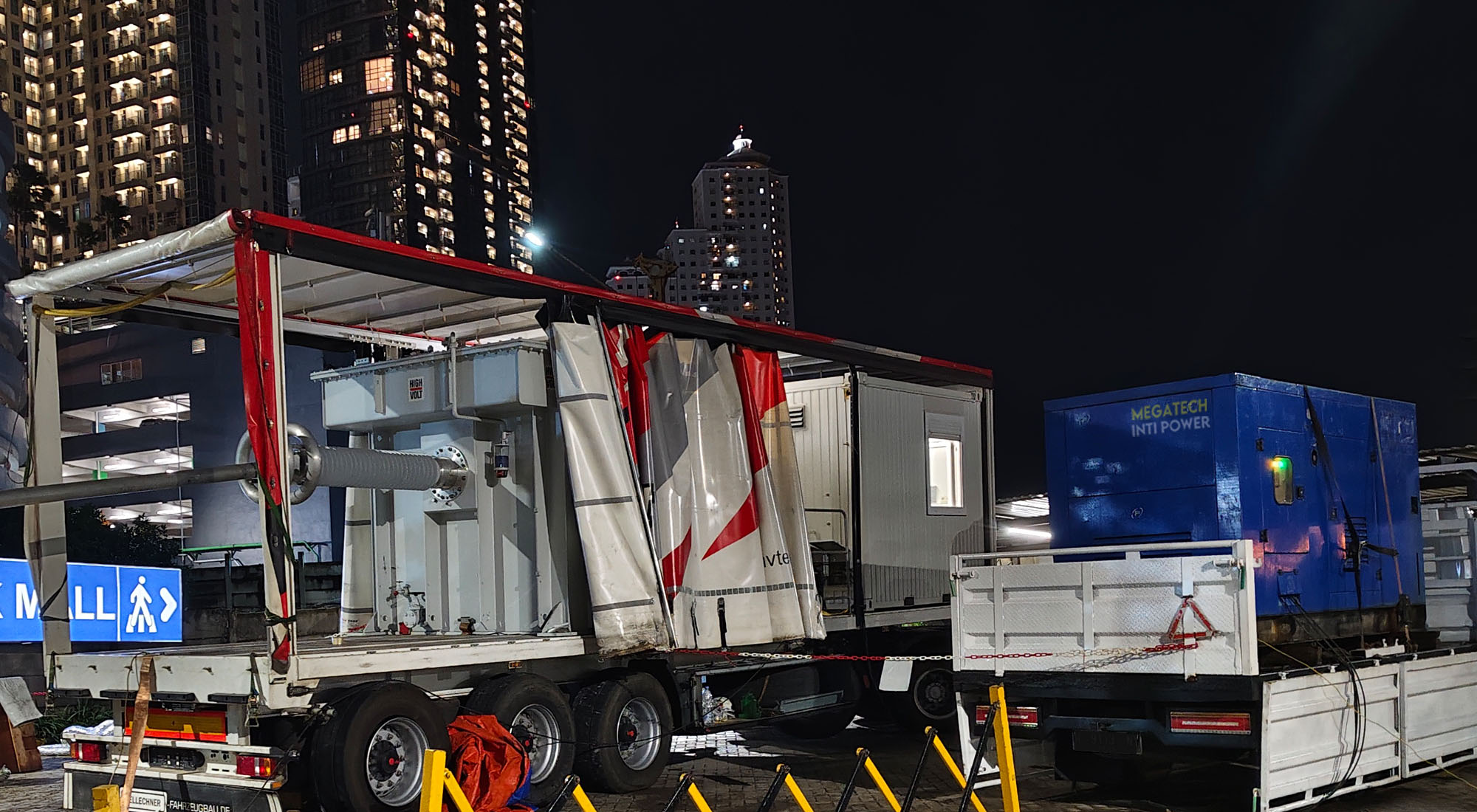 Genset 200 kVA dari layanan Sewa Genset Surabaya.